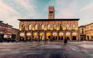 Piazza_Maggiore_-_Bologna